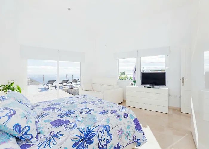 Sara In - Sara Vacation אדחה