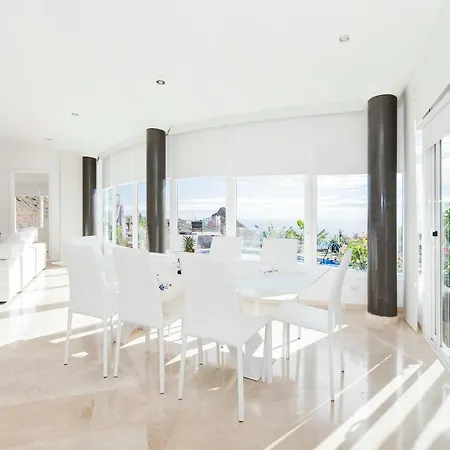 Sara In - Sara Vacation Villa *