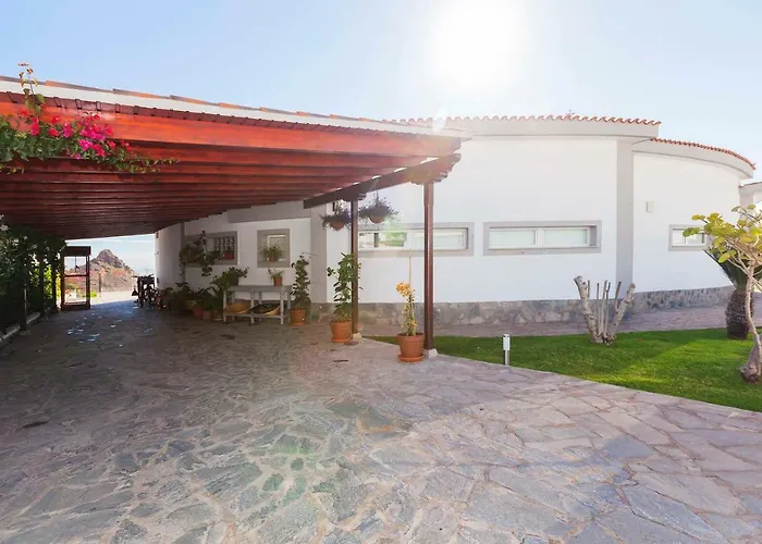 Sara In - Sara Vacation *