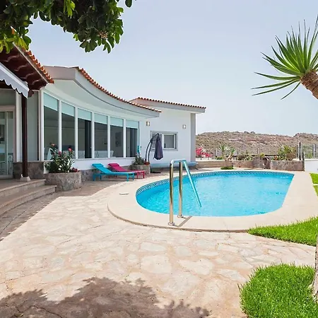 Villa Sara In Costa Adeje (Tenerife)