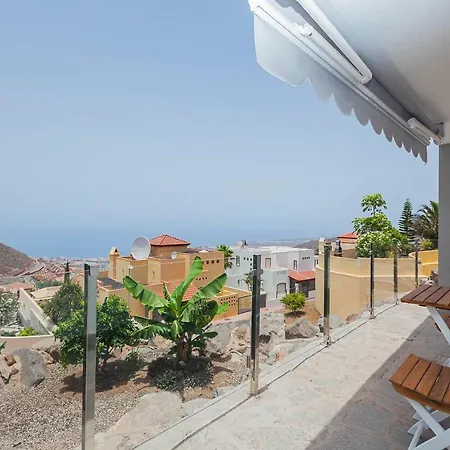 Sara In Villa Costa Adeje (Tenerife)