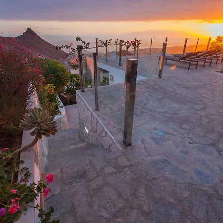 Sara In - Sara Vacation *